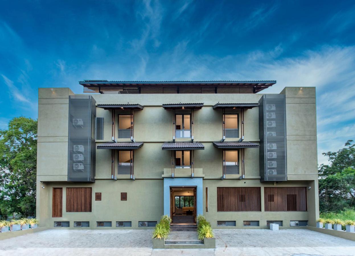 Earls Rajarata Hotell Anuradhapura Exteriör bild