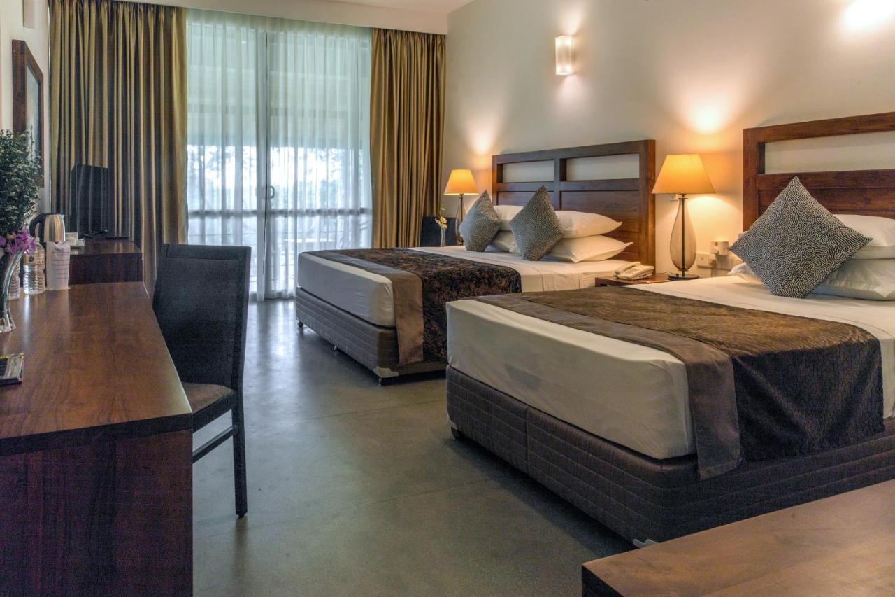 Earls Rajarata Hotell Anuradhapura Exteriör bild