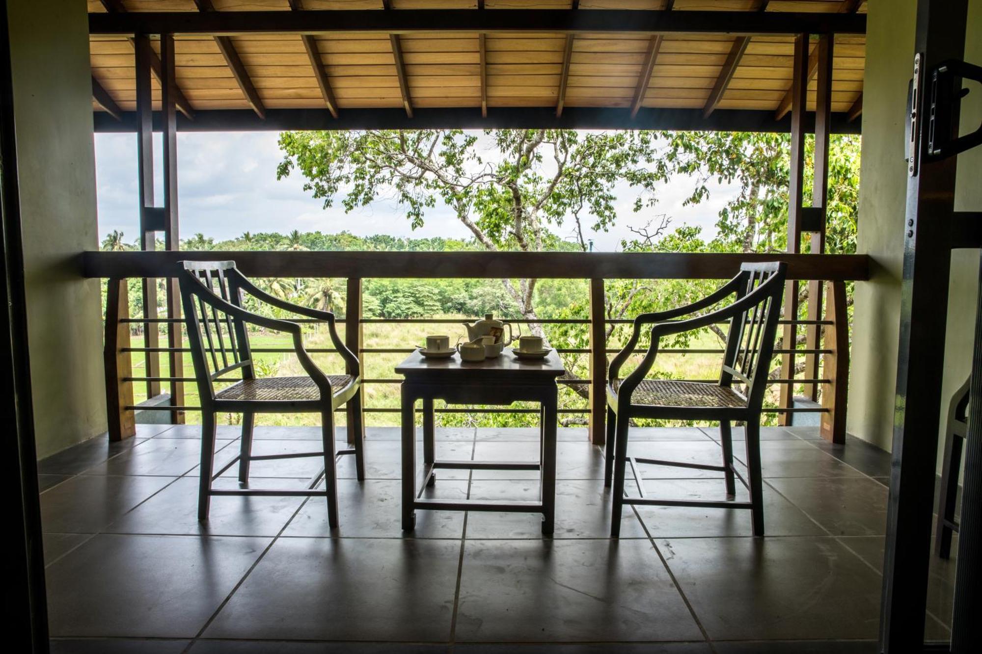 Earls Rajarata Hotell Anuradhapura Rum bild