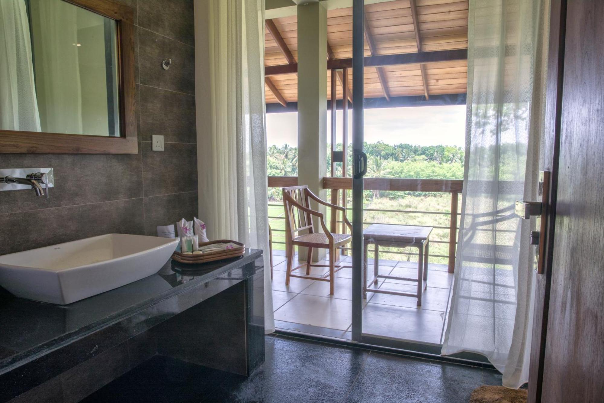 Earls Rajarata Hotell Anuradhapura Rum bild