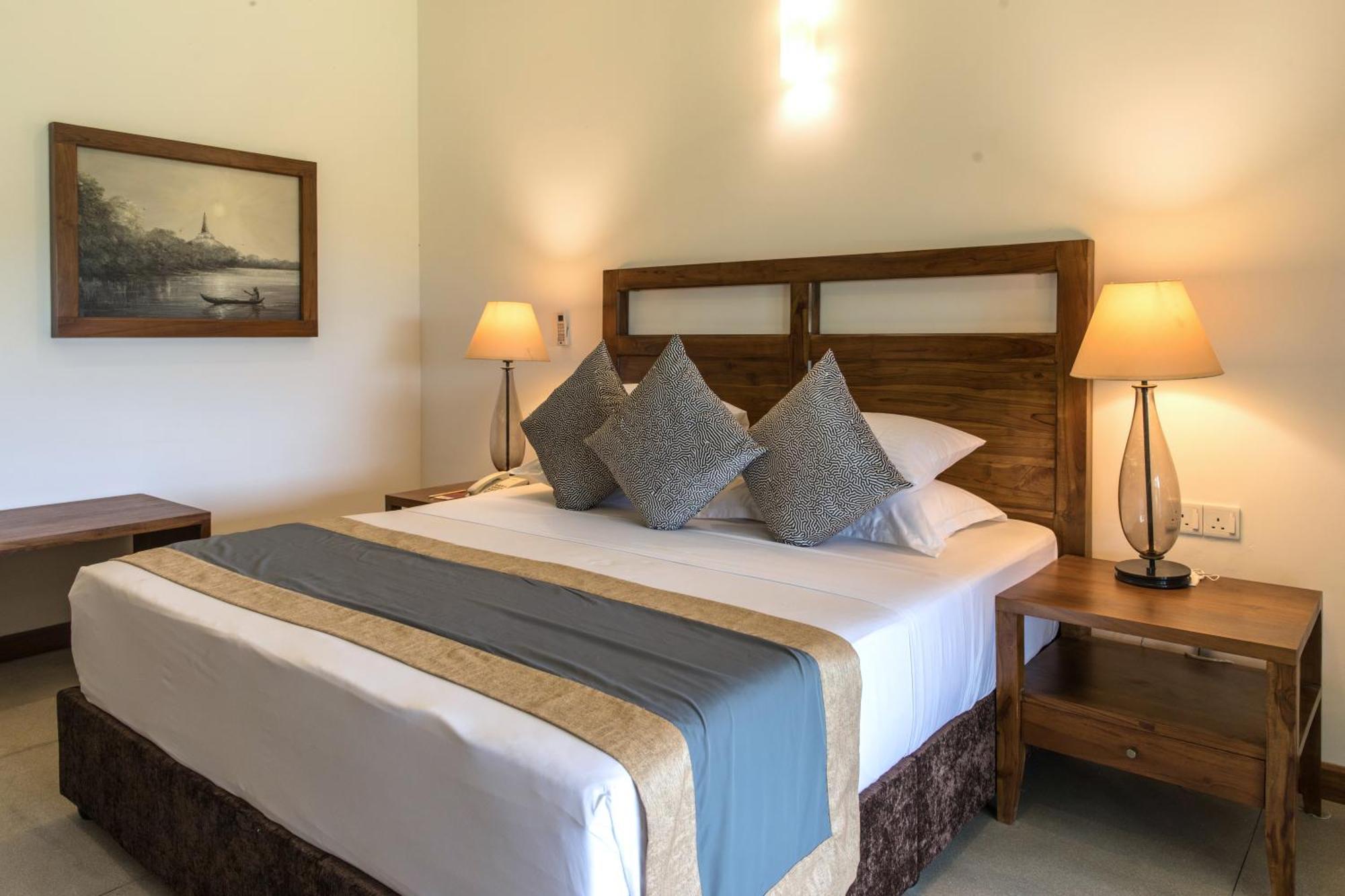 Earls Rajarata Hotell Anuradhapura Rum bild