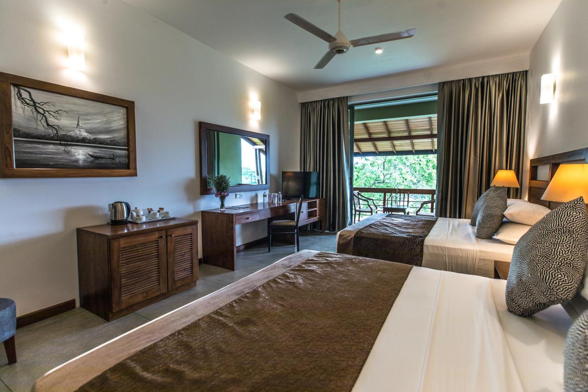 Earls Rajarata Hotell Anuradhapura Rum bild